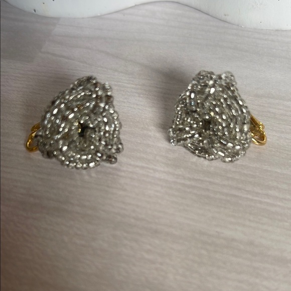 Elegant Silver Beaded Earrings Clip on - Picture 3 of 4